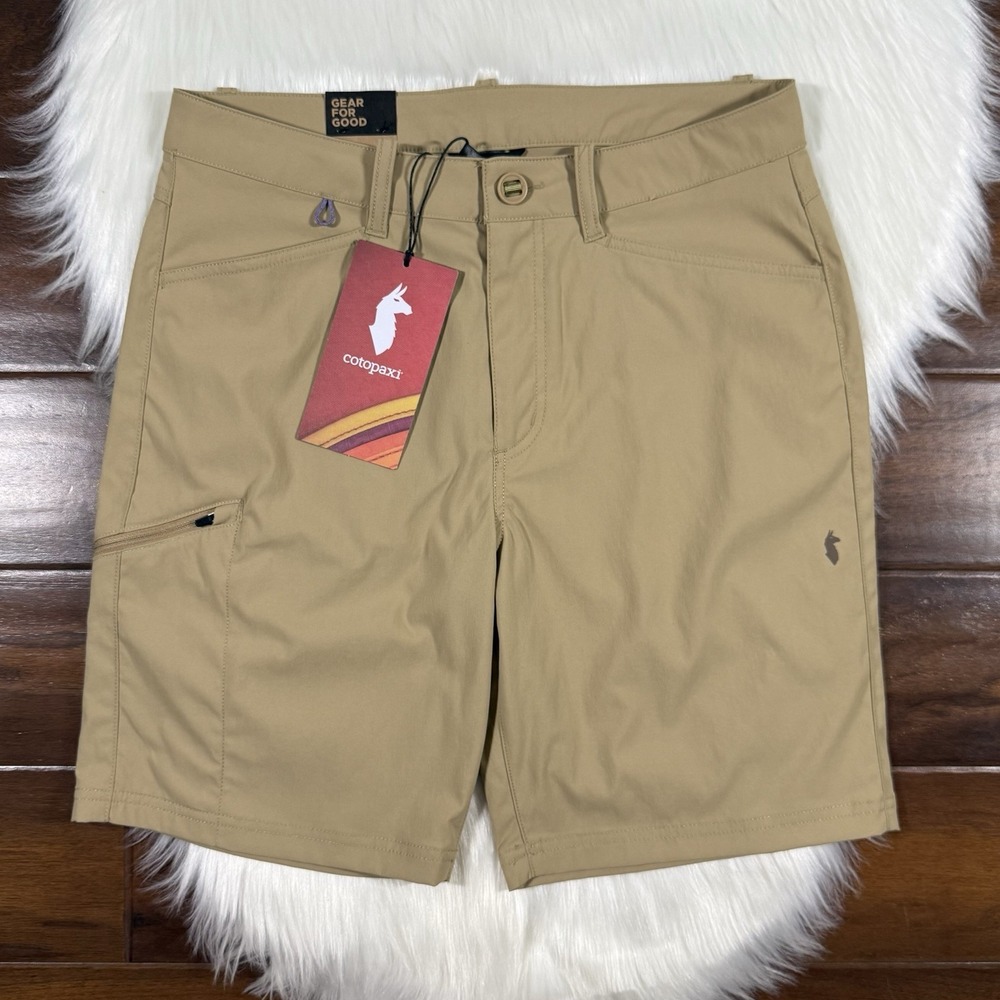 Cotopaxi Men's Size 30 Khaki Coraje Tech Shorts